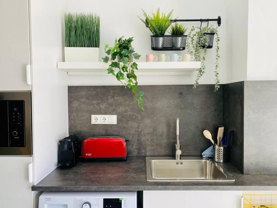 B1 Verdeguer - Flat Close To The Beach Valencia Bagian luar foto